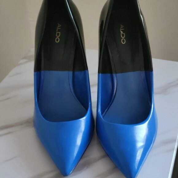 Elegant Black & Royal Blue Heels /Escarpins élégants noir et bleu royal - Picture 2 of 6